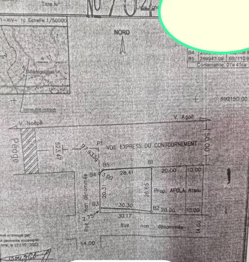 Terrain 1 lot en vente en bordure du goudron à Afiadenyigban – 35 millions FCFA