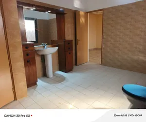 Villa 4 chambres avec piscine à louer à Tokoin Pharmacie Ave Maria, proche du goudron – 1 200 000 FCFA/mois — photo 3