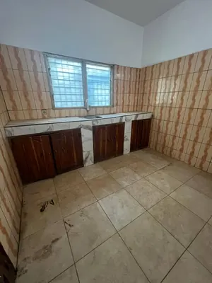 Villa 3 chambres en vente proche du goudron à Avédji Cito – 70 millions FCFA — photo 4