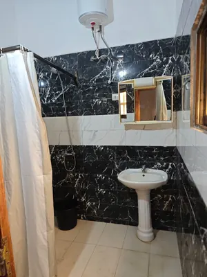Villa 3 niveaux 3 appartements à vendre à Adidogomé Lycée Technique – 100 millions FCFA — photo 2