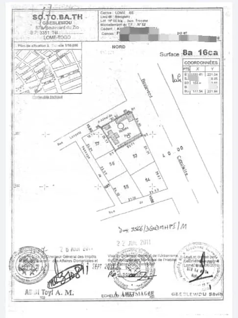 Terrain 816 m² en vente en angle de rue au bord du boulevard circulaire à Dékon – 500 millions FCFA