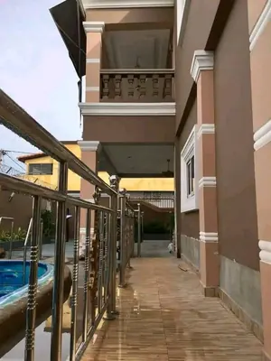 Villa 9 pièces avec piscine à vendre à Adidogomé – 350 millions FCFA — photo 3