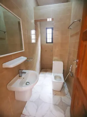 Vente d'un immeuble triplex à Donou, 15 chambres, nouvelle construction, titre foncier personnel – 450 millions FCFA — photo 9