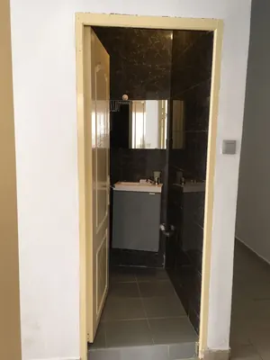 Vente d'une villa à Adidogomé Awatamé, 3 chambres, demi-lot, titre foncier personnel – 50 millions FCFA — photo 2
