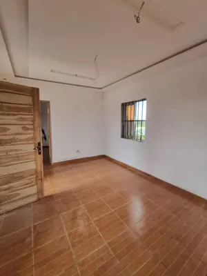 Villa 2 chambres 100 m² en vente à Segbé Akato – 24 millions FCFA — photo 9
