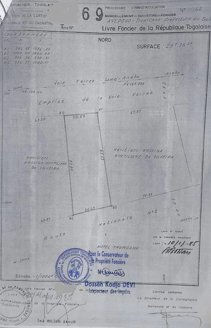 Terrain 5 lots face au goudron en vente à Avepozo route nationale n°1, Lomé – 60 millions FCFA le lot
