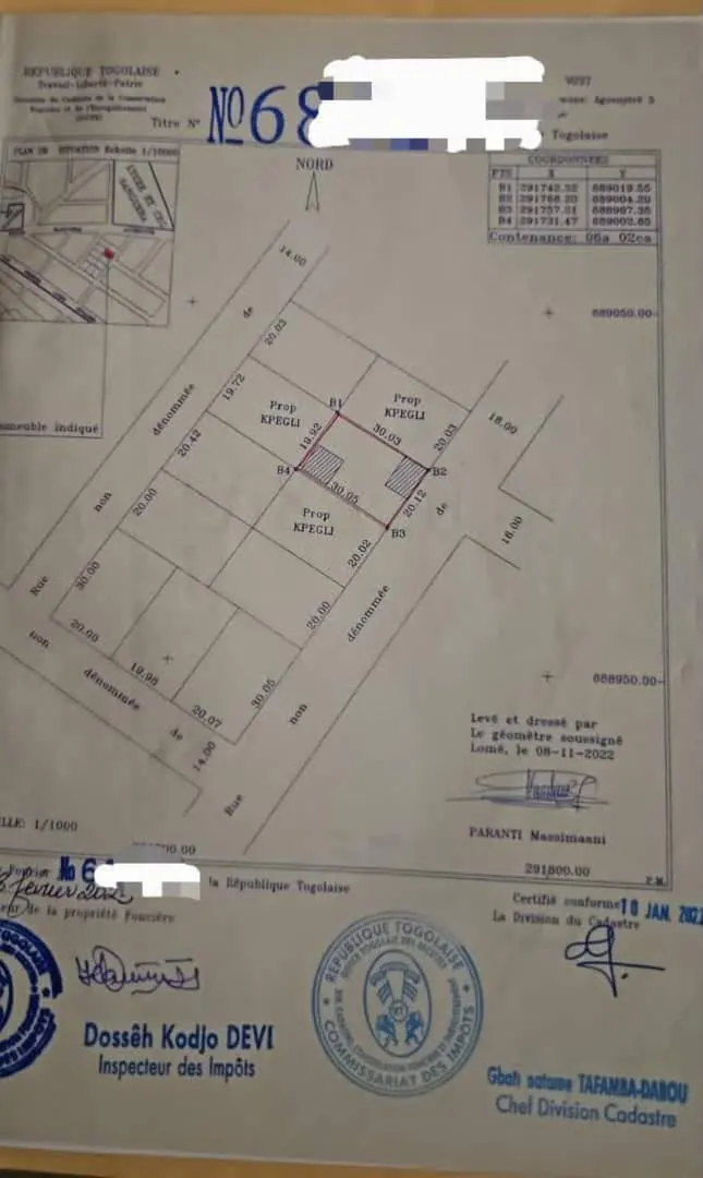 Terrain de 602 m² en vente à Zanguera Lycée à 150m du goudron – 25 millions FCFA