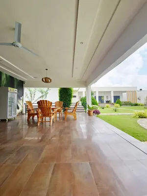 Vente d'une villa à Agoè Legbassito, 7 chambres, 1958 m², avec piscine et jardin, titre foncier personnel – 400 millions FCFA — photo 5