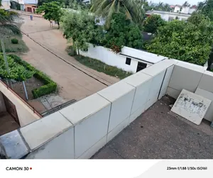 Immeuble commercial 3 étages 800 m² à vendre à Adidogomé – 400 millions FCFA — photo 2