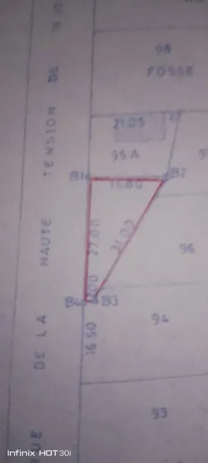 Terrain 1 lot de 600 m² en vente à Agbalepedo GTA, proche du pavé – 65 millions FCFA — photo 4