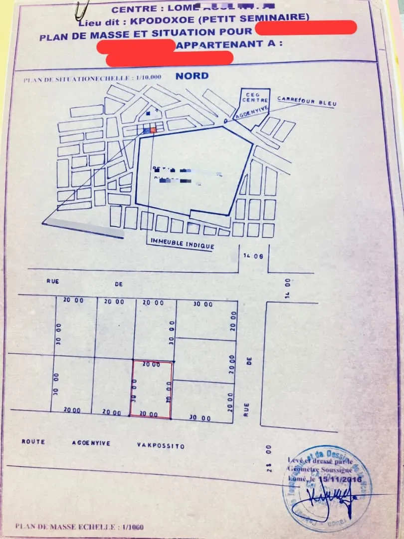 Terrain 1 lot (600 m²) en vente au bord du goudron à Agoè Carrefour Bleu – 95 millions FCFA