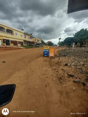 Terrain demi-lot clôturé en vente à Nanégbé – 15 millions FCFA — photo 4