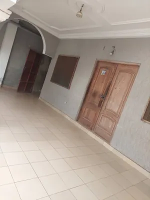 Villa duplex 9 chambres 300 m² à vendre à Agoè La Source, bordure de goudron – 105 millions FCFA — photo 5