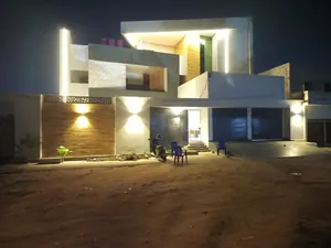 Vente d'une villa à Kégué, 6 chambres, 680 m², avec piscine et jardin – 330 millions FCFA — photo 1