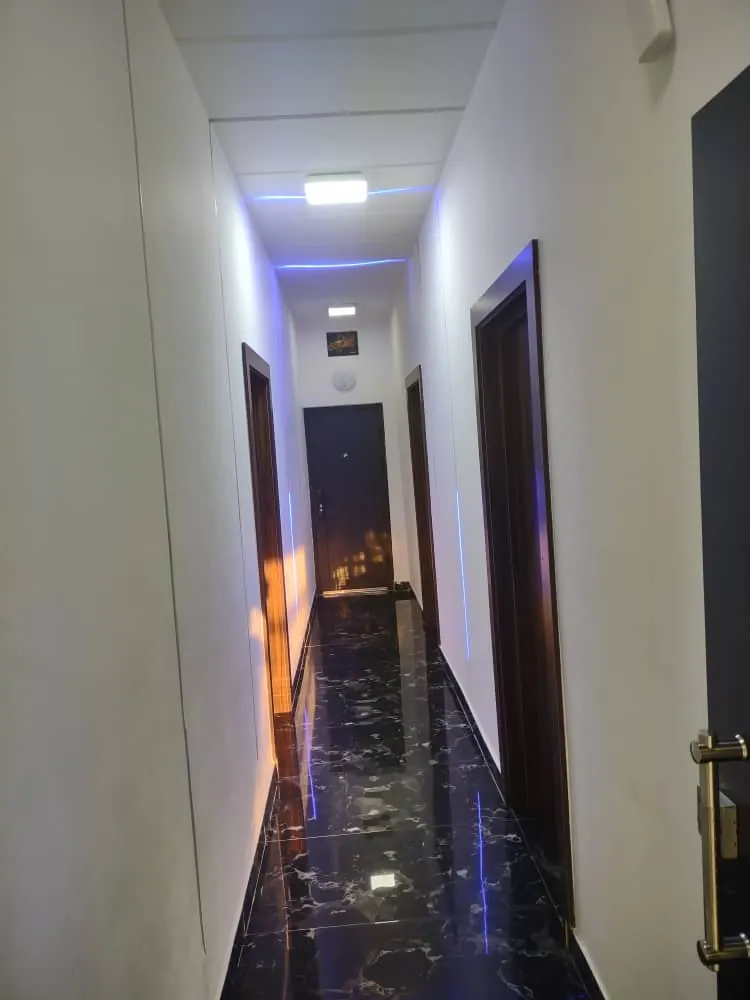 Villa duplex meublée 3 chambres à louer à Baguida – à partir de 500 000 FCFA