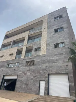 Immeuble 4 étages à vendre à Tokoin Aéroport, Lomé – 700 millions FCFA — photo 1