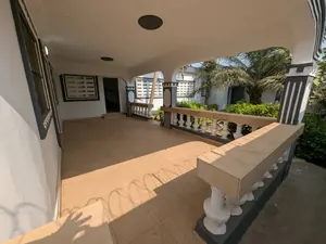 Villa 3 chambres en vente proche du goudron à Avédji Cito – 70 millions FCFA — photo 3