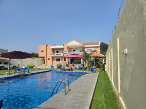 Villa duplex 10 pièces à vendre à Baguida côté plage – 1 800 m² – Titre foncier – 420 millions FCFA