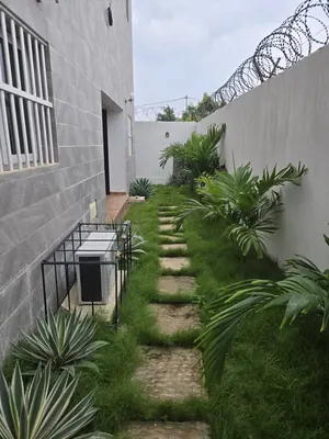 Villa duplex 5 chambres à louer à Baguida Akerebourou – 700 000 FCFA/mois — photo 2