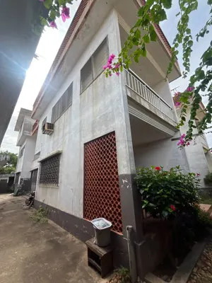 Vente d'une maison à La Paix (bord de plage), duplex, 6 chambres, angle de rue, bord du goudron – 270 millions FCFA — photo 9