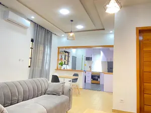 Villa meublée 3 chambres à louer à Kpogan – 500 000 FCFA/mois — photo 2