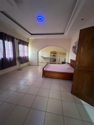 Villa 6 chambres en vente à Baguida-Avépozo – 125 millions FCFA — photo 3