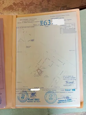 Vente d'une maison à Sogbossito, 2 chambres avec boutique – 24 millions FCFA