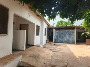 Maison en vente proche du goudron à Agoè Assiyéyé – 80 millions FCFA — photo 2