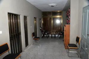 Immeuble R+2 à vendre à Kpogan Agodékè – 350 millions FCFA — photo 4