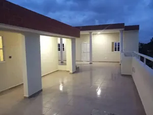 Villa duplex nouvelle construction avec piscine en vente à Agoè Cool Catché Fiovi – 200 millions FCFA — photo 3