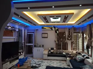 Location d'un appartement à Zanguera Assiko, rez-de-chaussée, chambre salon avec garage – 65 000 FCFA/mois