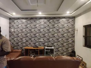 Vente d'une villa à Avépozo, 7 pièces sur 2 niveaux, 150 m², garage 2 voitures – 28 millions FCFA — photo 9