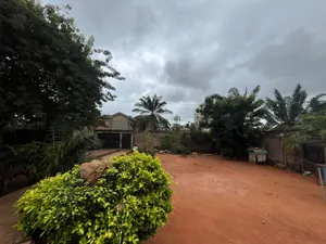 Vente d'une maison à Hedzranawoé, 3 pièces, 600 m² – 55 millions FCFA à débattre — photo 7