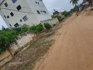 Terrain 1 lot en vente à Atikoumé – 70 millions FCFA