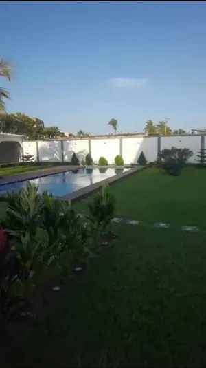 Villa duplex 15 pièces à vendre à Baguida Monument, côté plage – 650 millions FCFA — photo 4