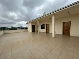 Villa duplex 5 chambres à louer à Agbalepodo – 1 200 000 FCFA/mois — photo 5