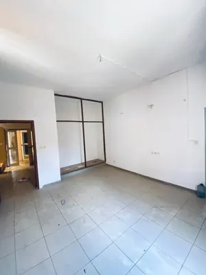 Location ou vente d'une villa à Kégué Somayaf, 5 chambres, angle de rue, à 50 m du goudron – 400 000 FCFA/mois ou 250 millions FCFA — photo 4
