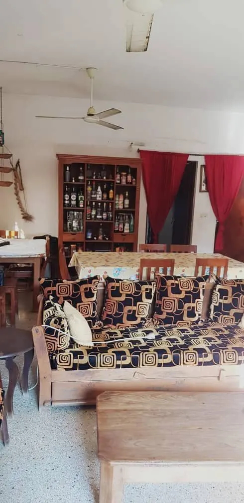 Villa 3 pièces en vente en angle de rue à Tokoin Hôpital – 47 millions FCFA
