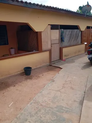 Maison 6 pièces à vendre à Agoè Camp GP – 15 millions FCFA — photo 4