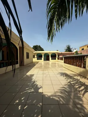 Villa 1 lot en vente à Adidoadin Totsi – 150 000 000 FCFA — photo 4