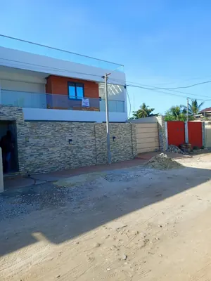 Villa meublée 4 chambres 230 m² en vente à Kodjoviakopé, Lomé – 250 millions FCFA