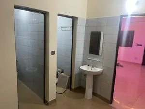 Vente ou location d'une villa à Ségbé, R+2, nouvelle construction – Vente : 50 millions FCFA | Location : 200 000 F/mois — photo 3