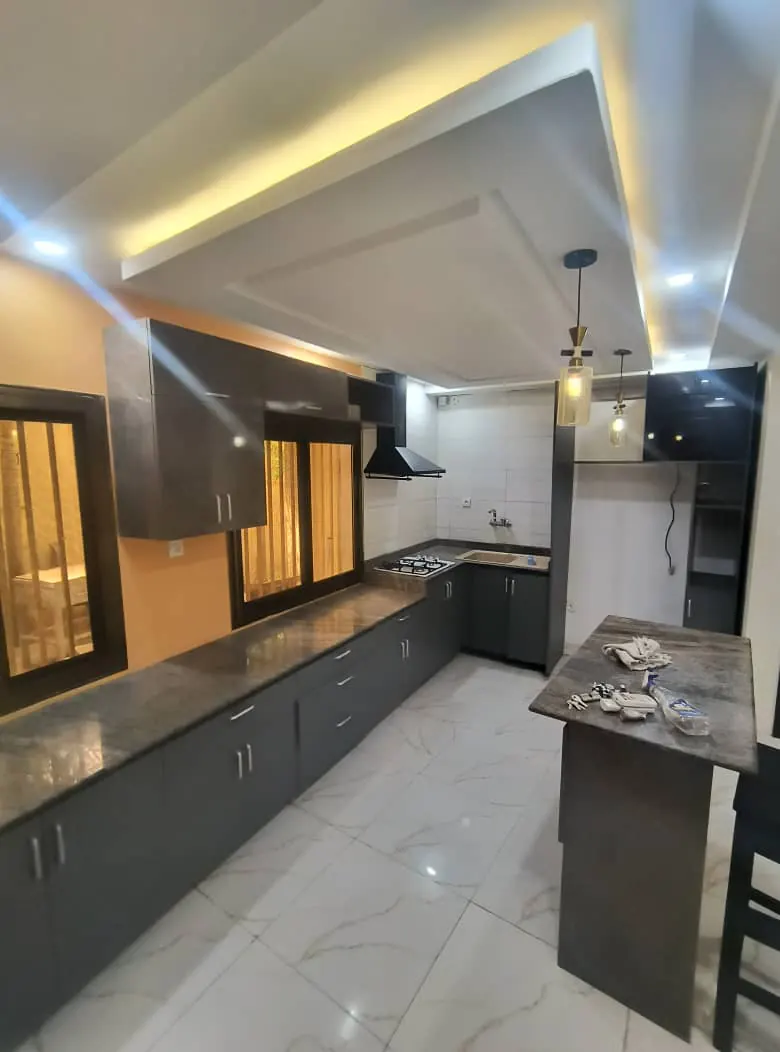 Villa duplex 7 chambres en location à Nukafu – 550 000 FCFA/mois