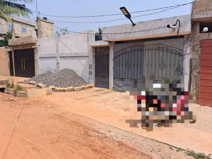 Villa 2 chambres à vendre à Agoè Sogbossito – 25 millions FCFA