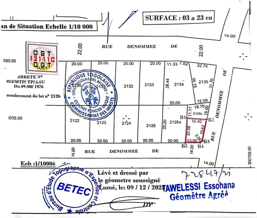 Maison à vendre en angle de rue à Agbalepedo, Lomé – 30 millions FCFA