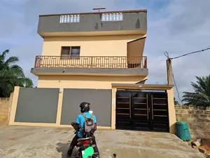Immeuble de location à vendre à Adidogomé Apédokoè – 65 millions FCFA — photo 4