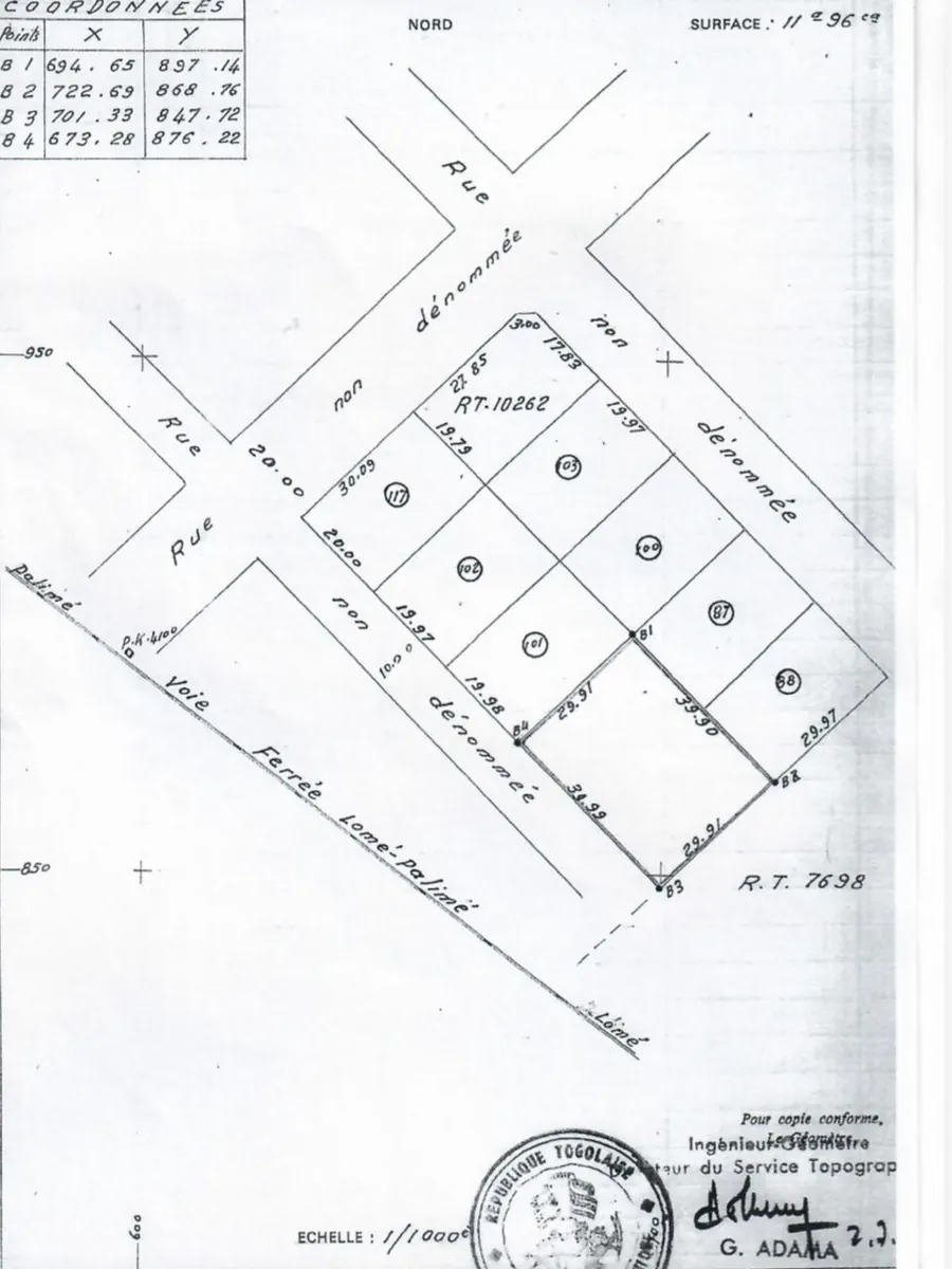 Terrain 1196 m² à vendre à Gbossimé (vers FUCEC) – 130 millions FCFA