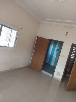 Villa duplex 9 chambres 300 m² à vendre à Agoè La Source, bordure de goudron – 105 millions FCFA — photo 3