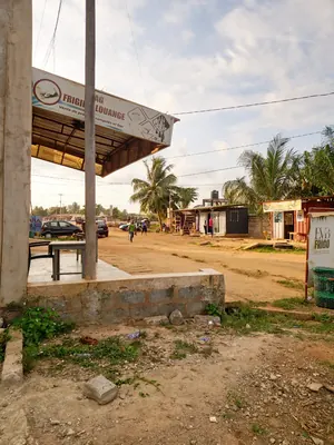 Vente d'un terrain au Rond-point Avinato (Légbassito), 1 lot, 559 m², titre foncier personnel – 35 millions FCFA — photo 6