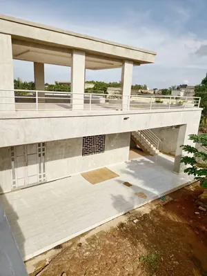 Villa 3 chambres en vente à Djagblé – 120 millions FCFA